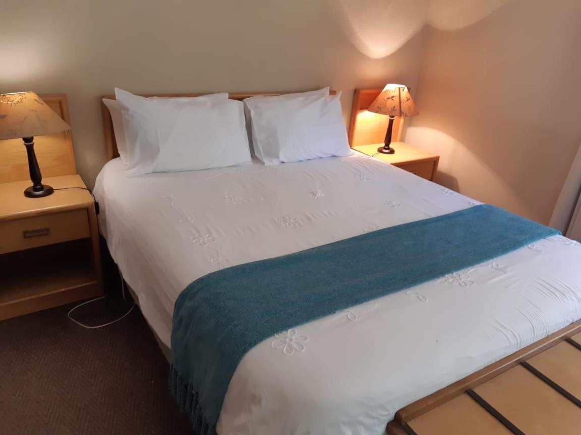 The Hogsback Inn מראה חיצוני תמונה